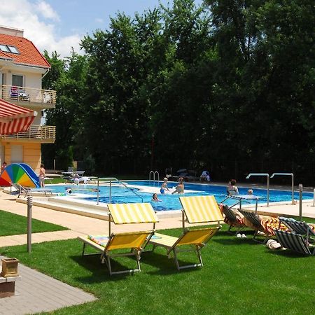 Panorama Wellness Apartman Hotel Hajdúszoboszló Zimmer foto