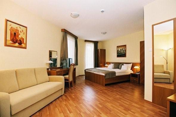 Panorama Wellness Apartman Hotel Hajdúszoboszló Zimmer foto